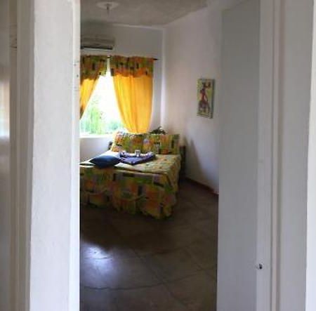 Hotel San San Tropez Port Antonio Exterior foto